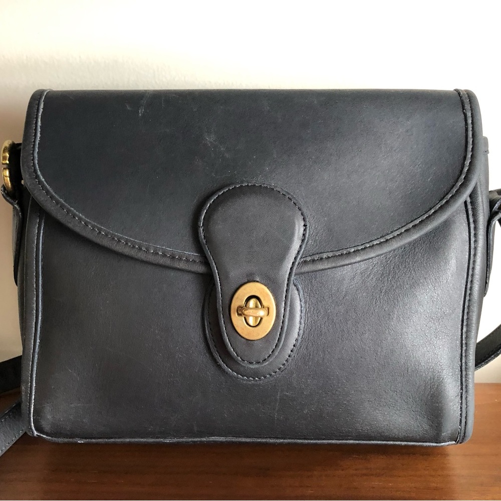 Vintage Coach Devon Bag in Black
